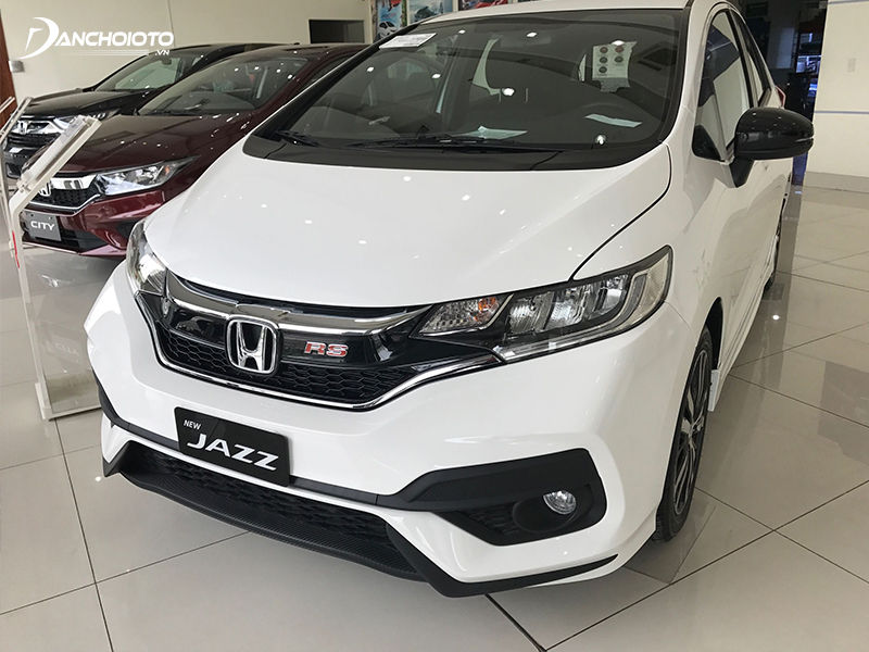 Honda Jazz RS là lựa chọn cá tính với bộ bodykit thể thao