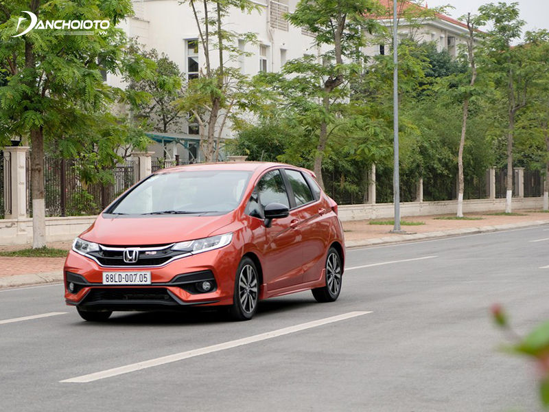 Honda Jazz tăng tốc tốt ở dải tốc thấp