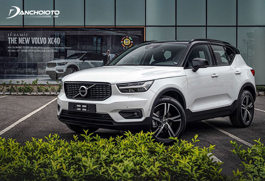 Volvo XC40 nổi bật trong phân khúc khi là một mẫu xe gầm cao an toàn cao