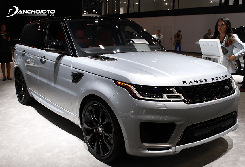 Land Rover Range Rover Sport là một mẫu xe oto SUV 7 chỗ hạng sang cỡ trung