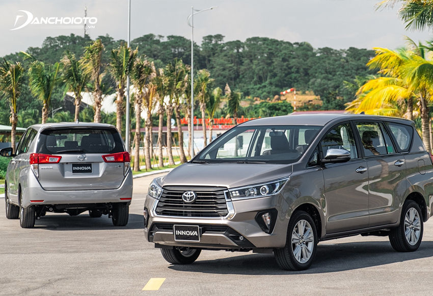 Toyota Innova được xem là “biểu tượng” một thời của dòng xe 7 chỗ giá rẻ