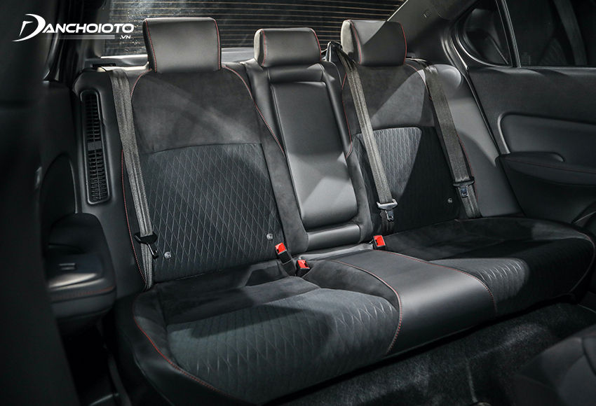 Hàng ghế sau Honda City rộng rãi nhất phân khúc