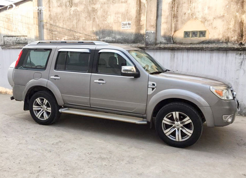 Ford Everest 2012 là xe SUV cũ đáng mua trong tầm giá 600 triệu