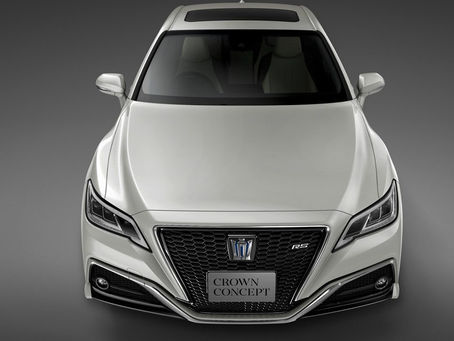 Đánh giá Toyota Crown: “Đứa con hạng sang” chào đời trong cái nôi bình dân