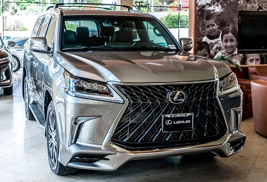 Lexus LX là mẫu xe SUV siêu sang