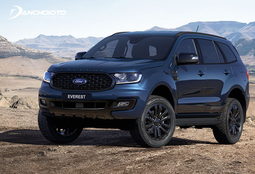 Ford Everest trang bị động cơ dầu Bi-Turbo 2.0L mạnh mẽ bậc nhất phân khúc