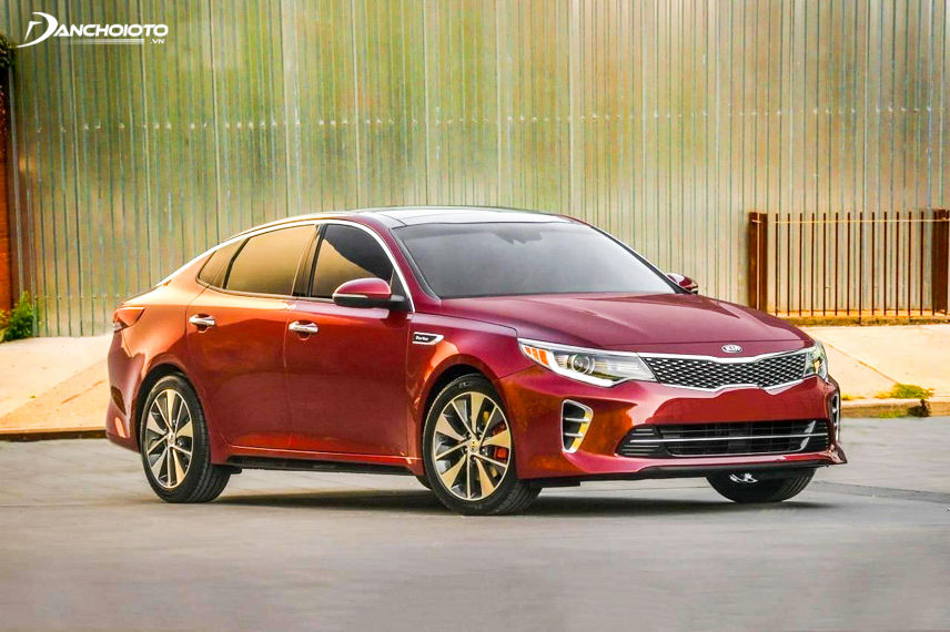 Optima 2018 sở hữu thiết kế trẻ trung, năng động