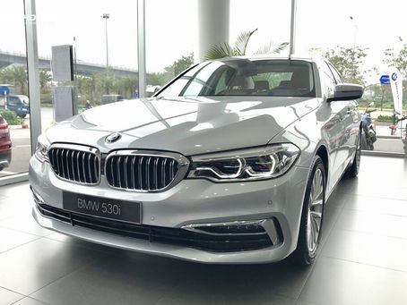 BMW 520i & 530i 2023: Giá xe lăn bánh & đánh giá thông số kỹ thuật (2/2023)
