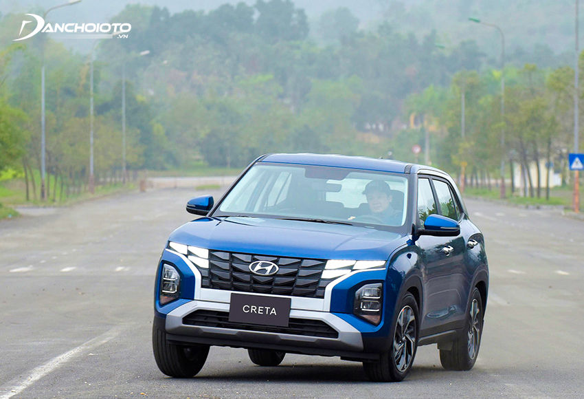 Hệ thống treo Hyundai Creta phía trước dùng loại McPherson, phía sau thanh cân bằng