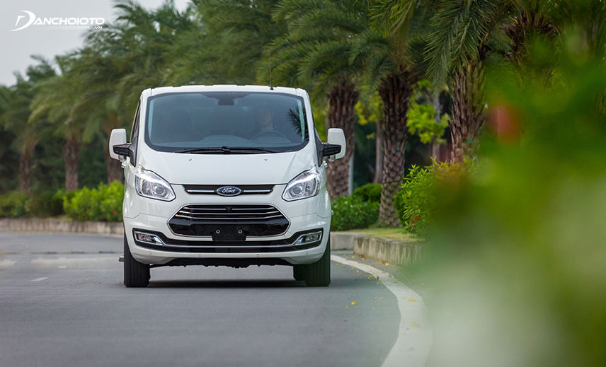 Ford Tourneo khá tiết kiệm nhiên liệu