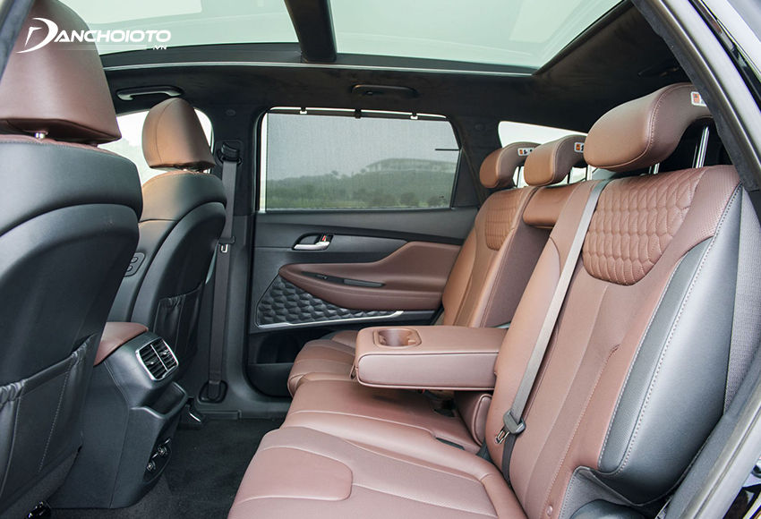 Xe ô tô SUV/CUV sở hữu không gian rộng rãi