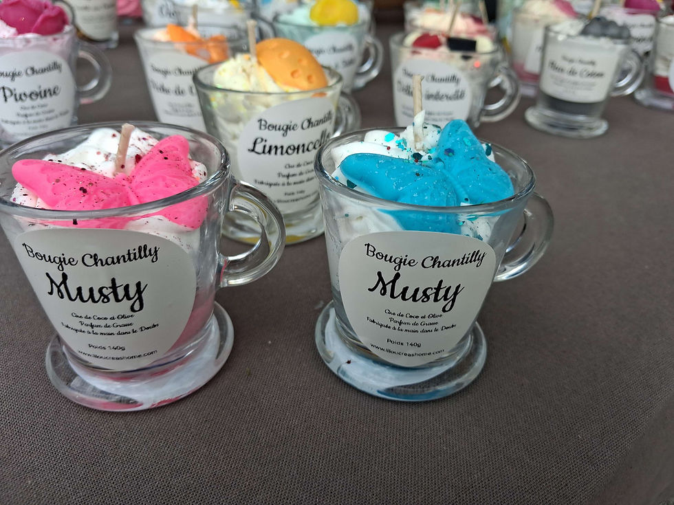 Miniature : Bougie Chantilly Musty