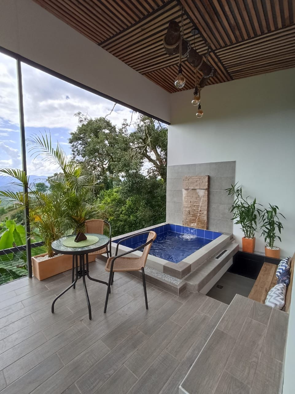 Miniatura: Pareja de Lujo - Villa Privada - Espacios Exclusivos