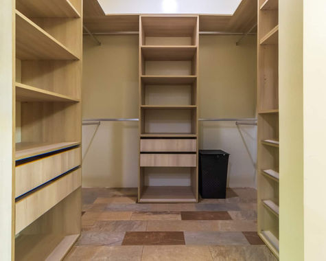 RH Bedrrom #8 Closet.jpg