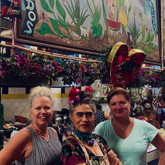 Mother-Daughter Retreat Oaxaca - Lunch with Freida Kahlo