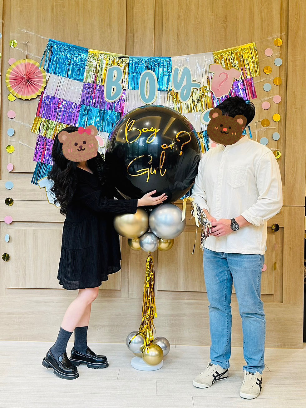 Thumbnail: 30-inch gender-specific "fantasy floating" ball column - special color revealed