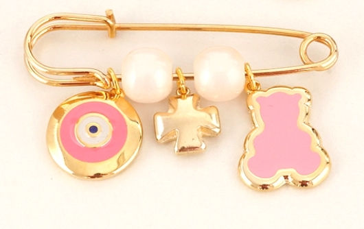 Thumbnail: Baby Safety Pin Keepsake