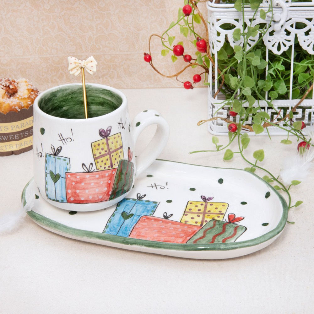 Christmas Mug with Biscuit Plate