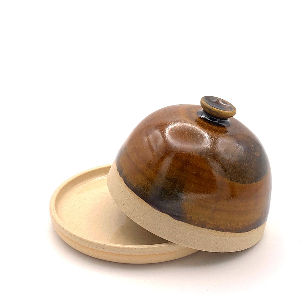 Thumbnail: Small domed butter dish with lid Exmoor glaze