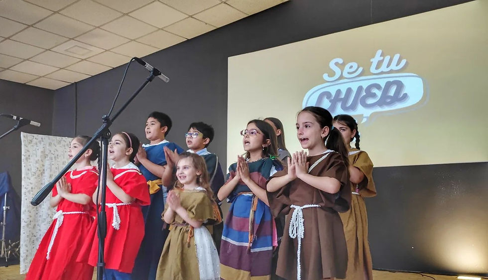 Bimbi che cantano