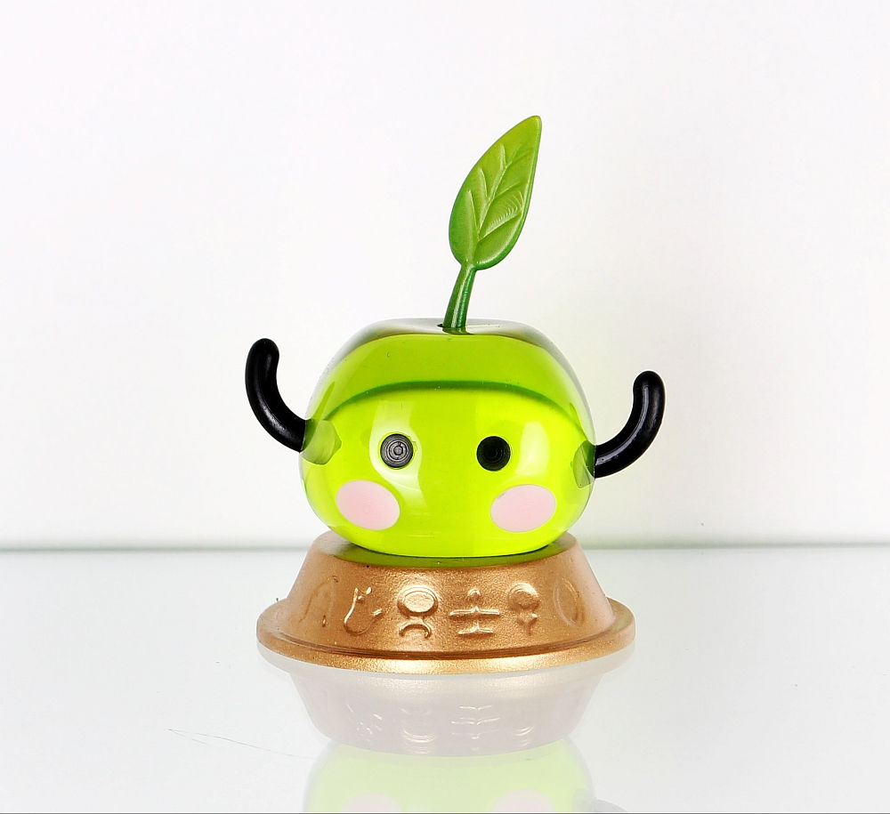 Junimo Figure - Lime Green glass