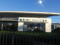 photo_1513304392271240