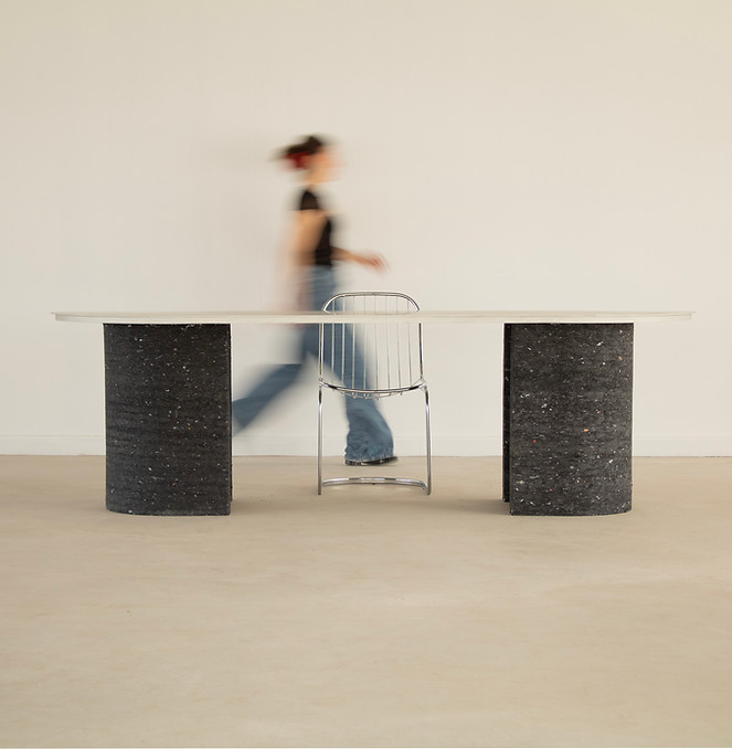 Table en textile recyclé