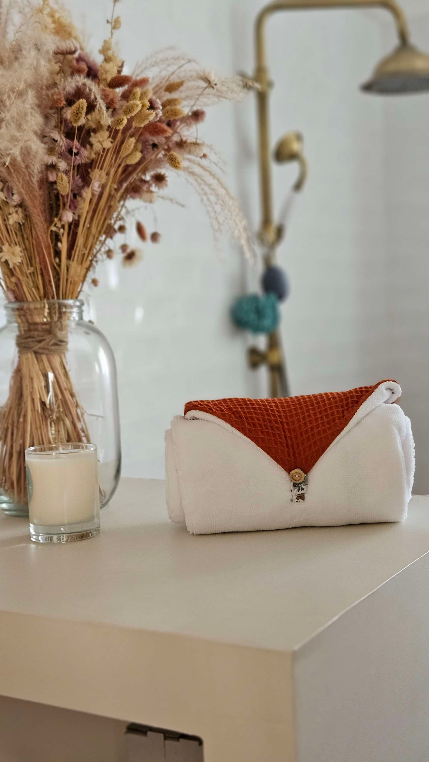 Nina la serviette de bain ( disponible en roux)