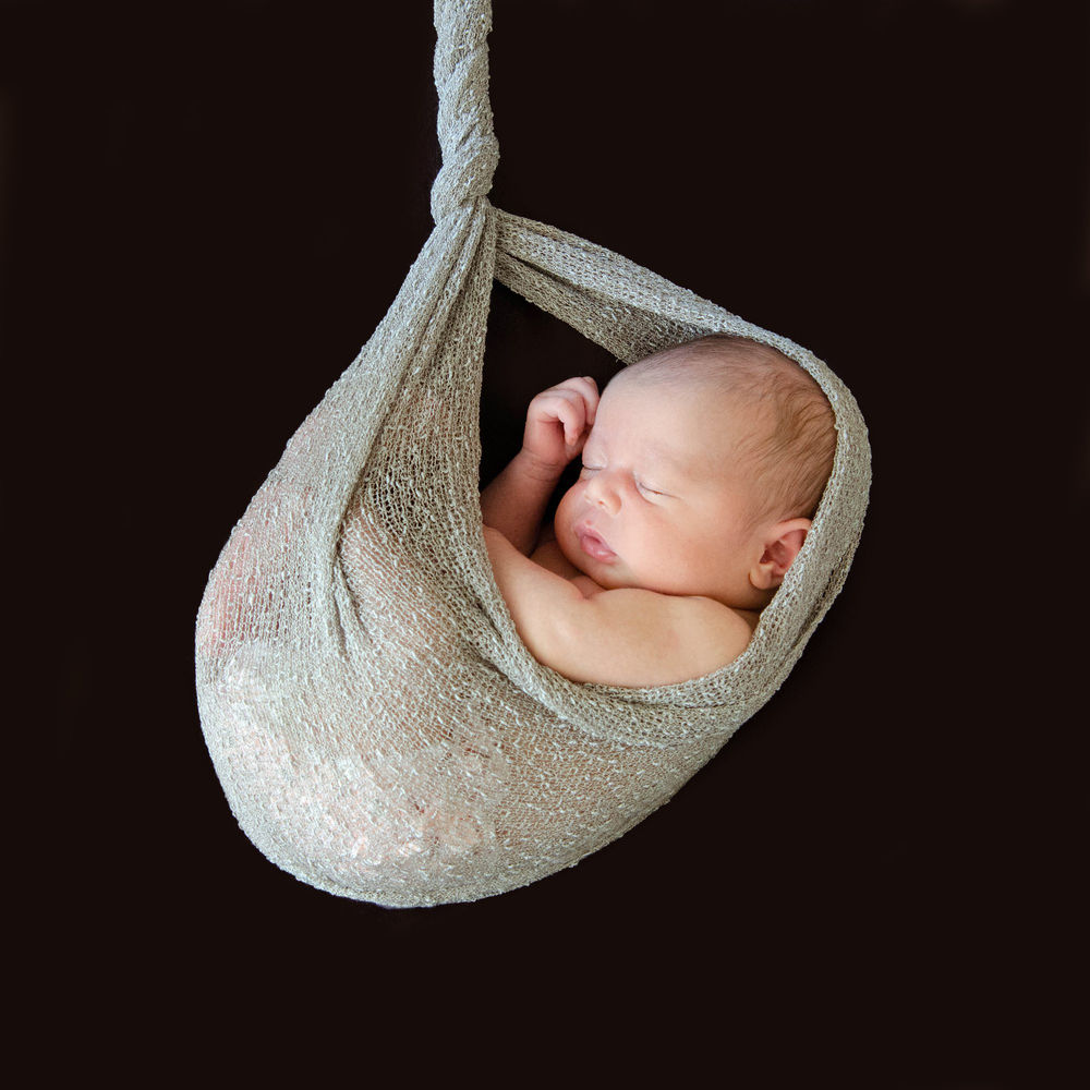 perth-newborn photography-indegenous-hanging wrap.jpg