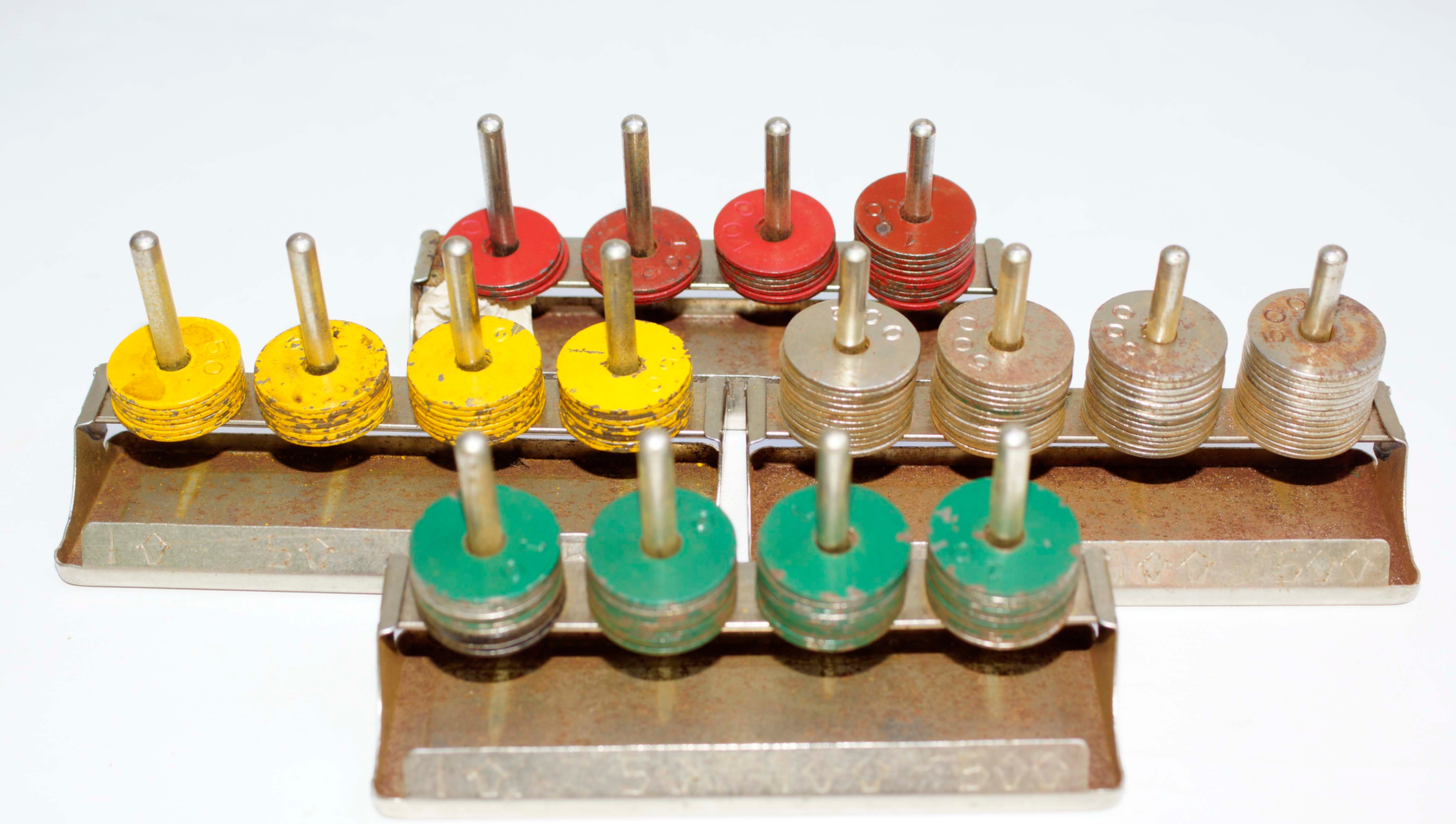 (4) Metal Coin Banks with metal coins ~ 4 denominations