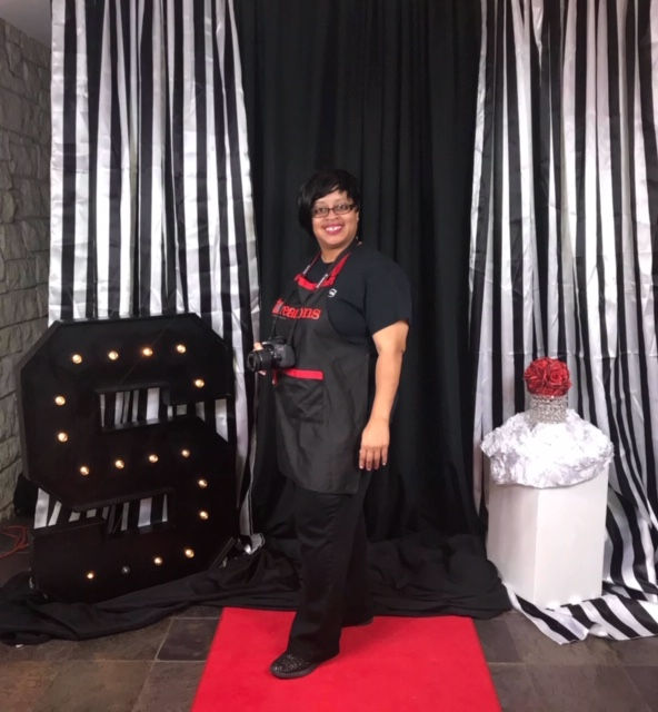 Backdrops and props (43)