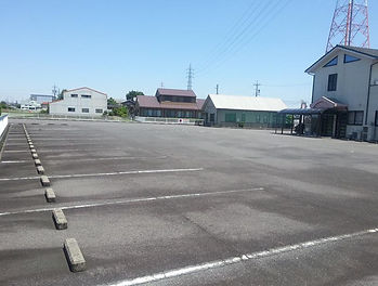 おかだ眼科駐車場
