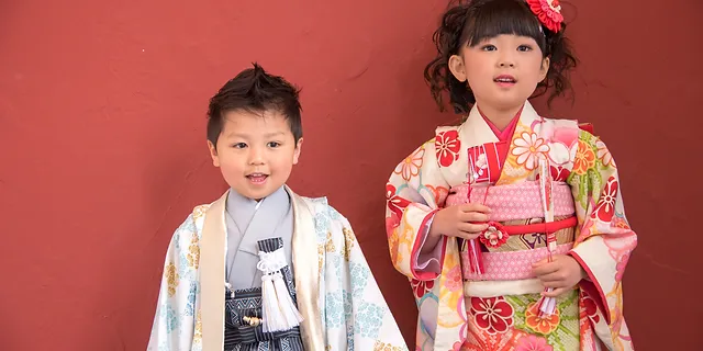 撮影内容 埼玉県草加市のフォトスタジオなら有限会社高砂スタジオ 写真館 成人式撮影 お宮参り 婚礼