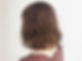 女性の後ろ姿