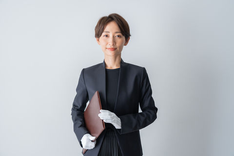 女性