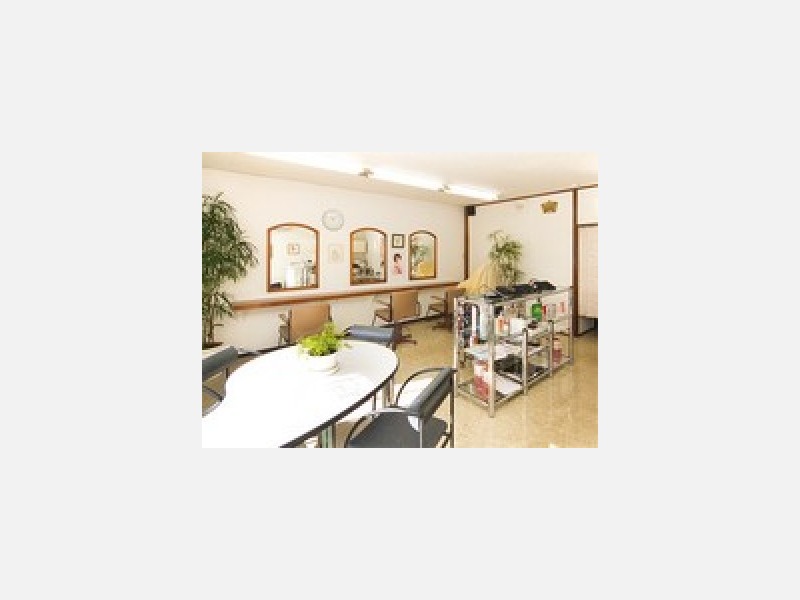 アントレ美容室 店内