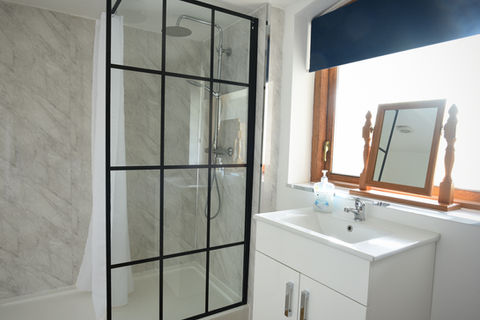 Treguff Imagery Low Res (101 of 132).jpg