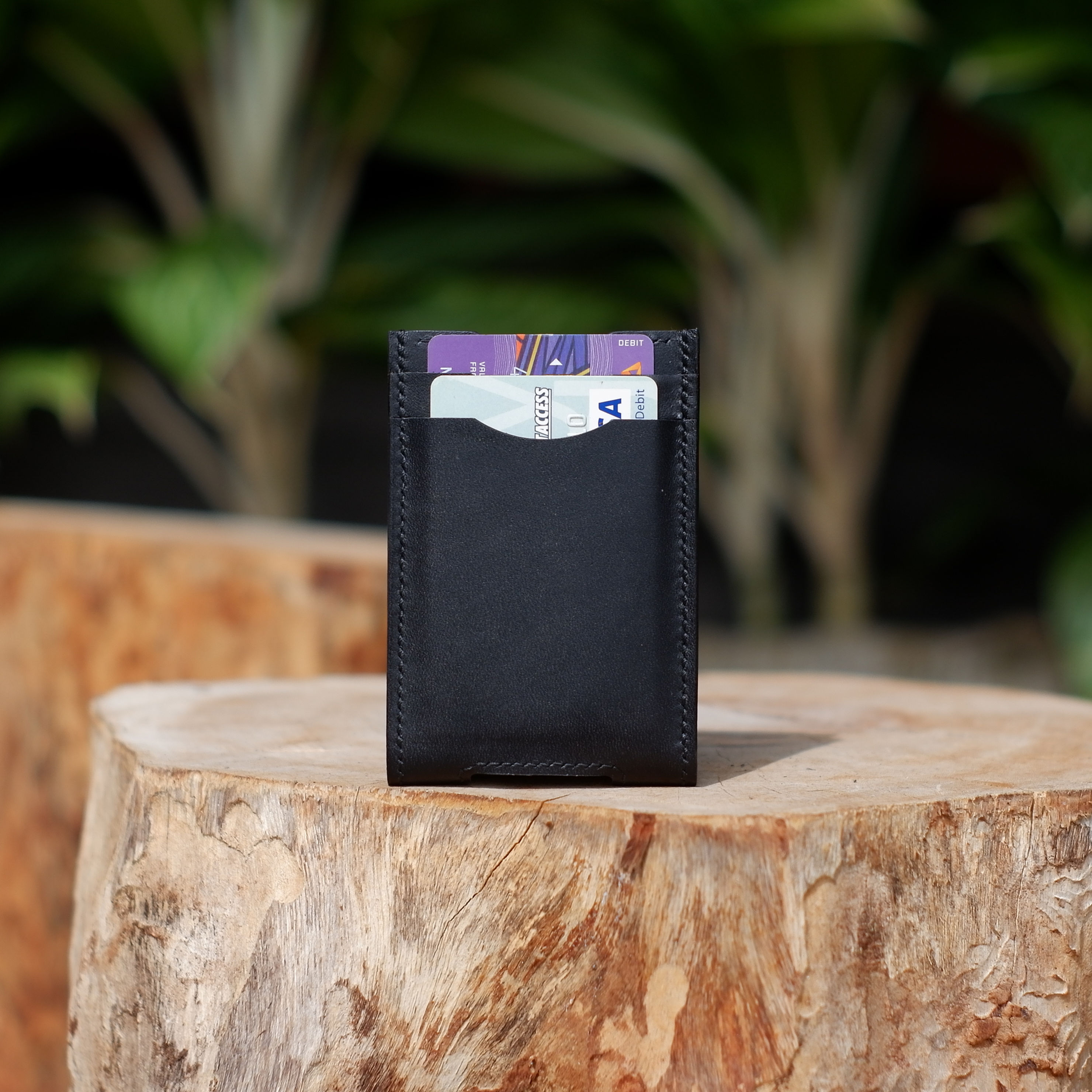 iPod Classic Leather Sleeve - 001