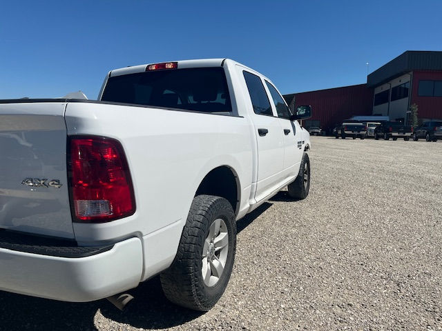Thumbnail: 2019 RAM 1500 TRADESMAN W/ 4X4