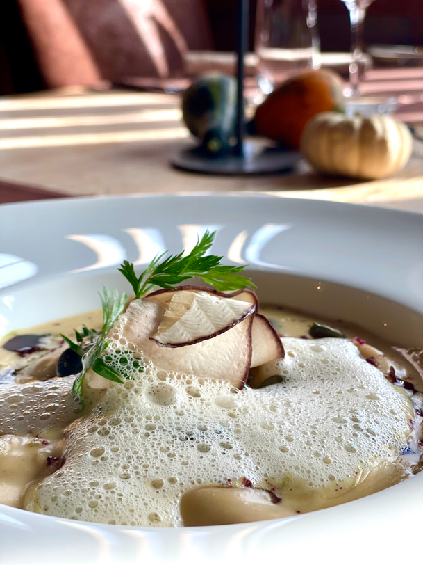 SPELT RAVIOLI MISO BEURRE BLANC PORCINI