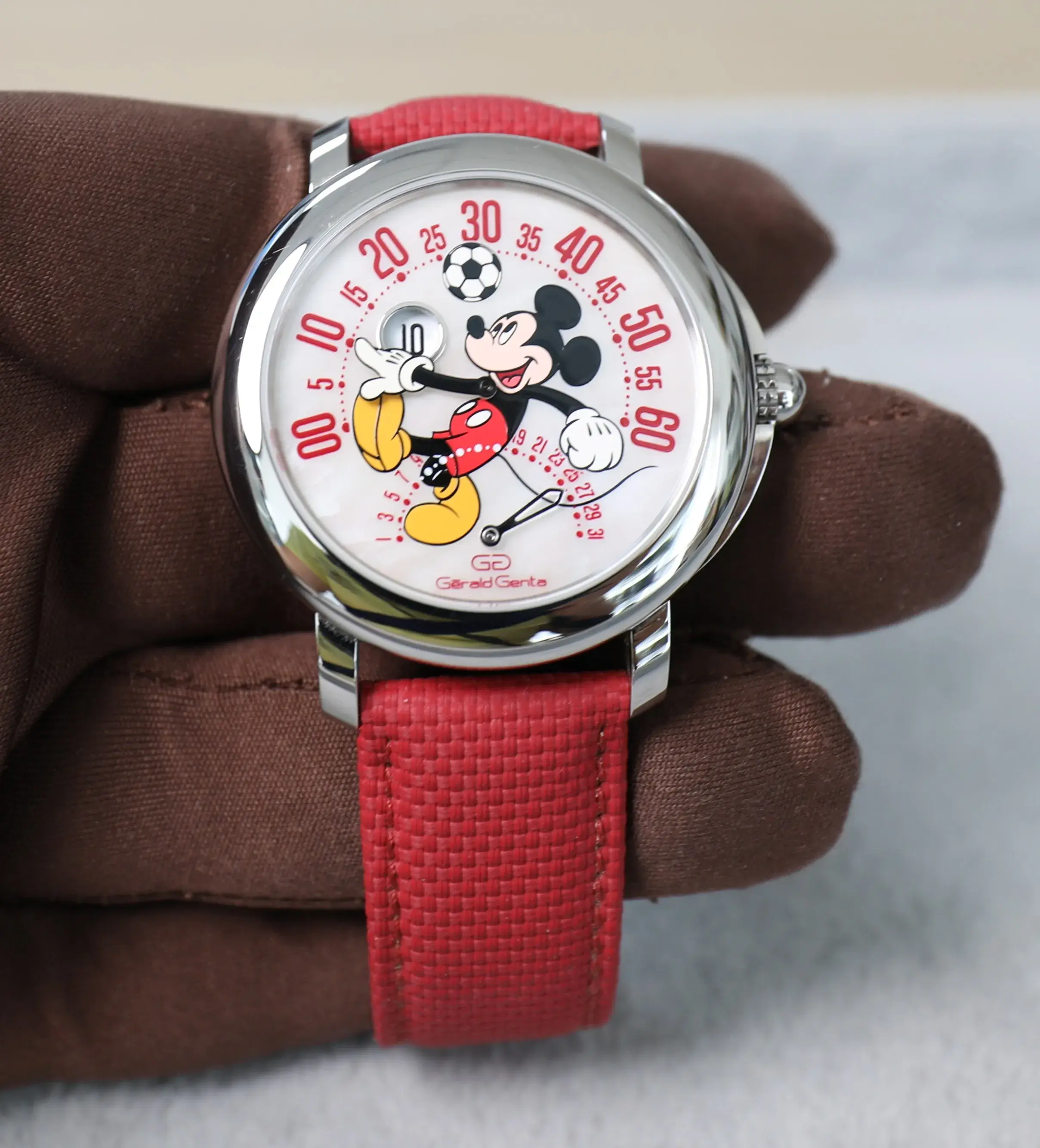 Bulgari Arena Bi-Retrograde X Mickey Mouse Playing Football – Jumping Hours