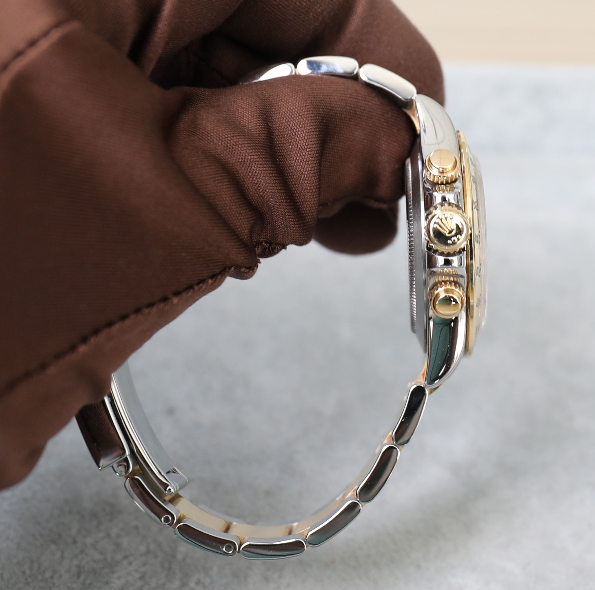 Rolex Daytona - Oyster Perpetual Cosmograph - Black MOP Dial - Two Tone