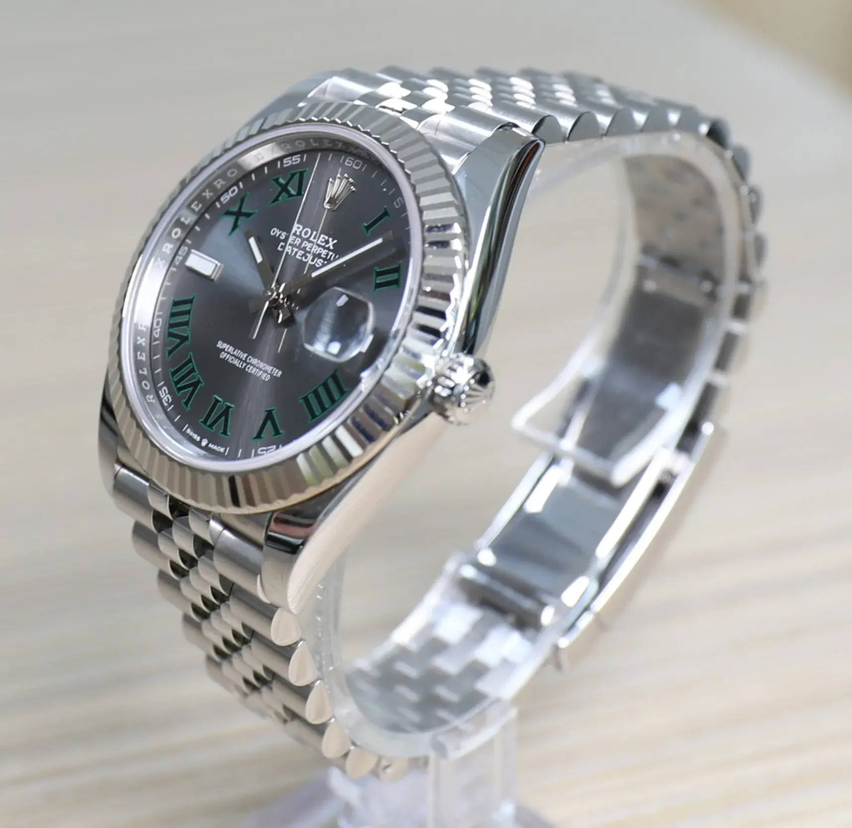 Rolex Datejust 41 - White Gold Fluted Bezel - Jubilee - Wimbledon Dial