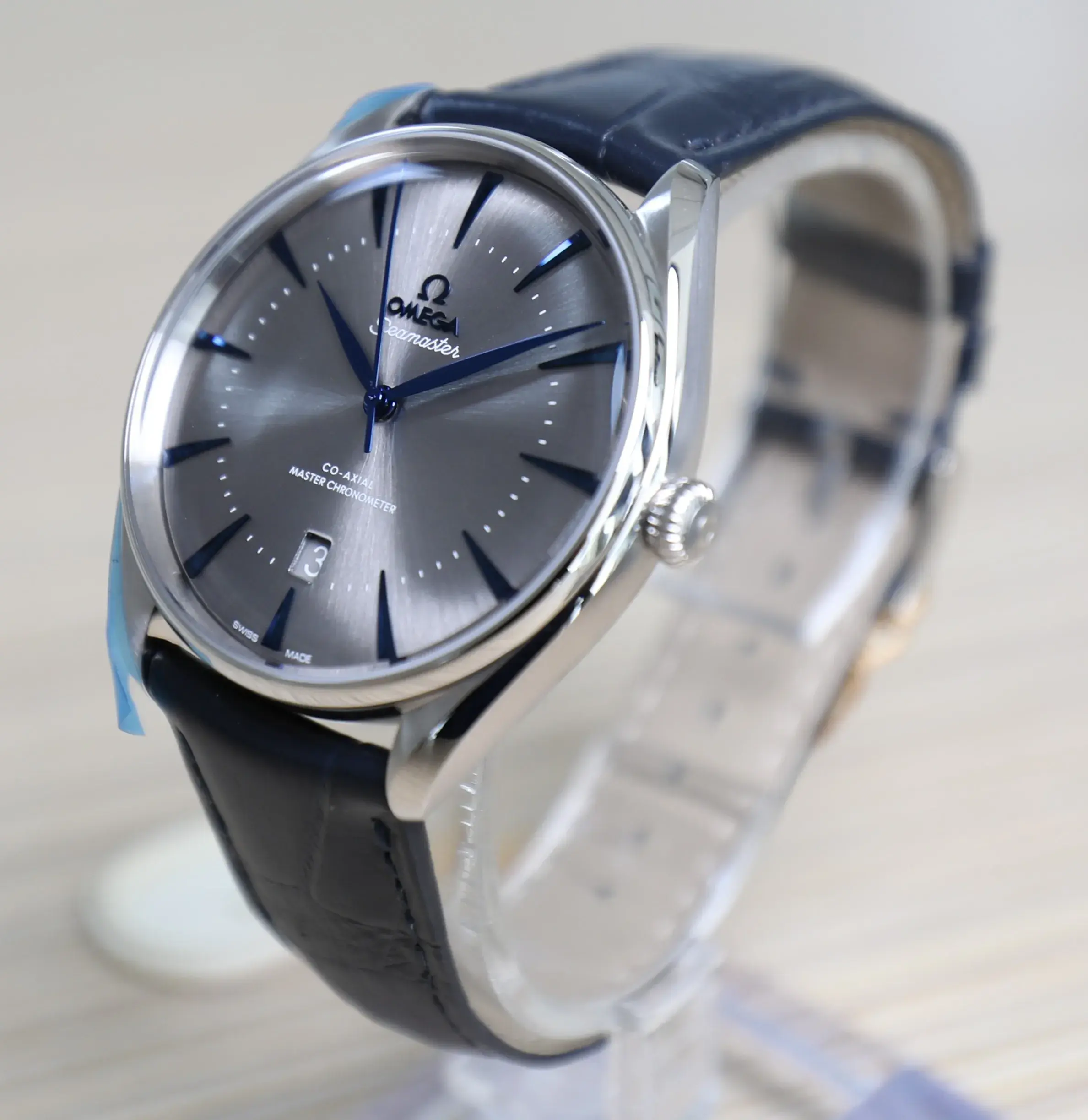 Omega Seamaster - UAE Edition - Limited Edition 399pcs - Grey lacquered Dial