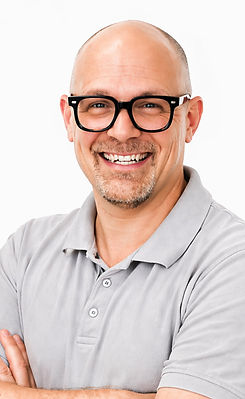 ChatGPT Image 24. Apr_edited.jpg