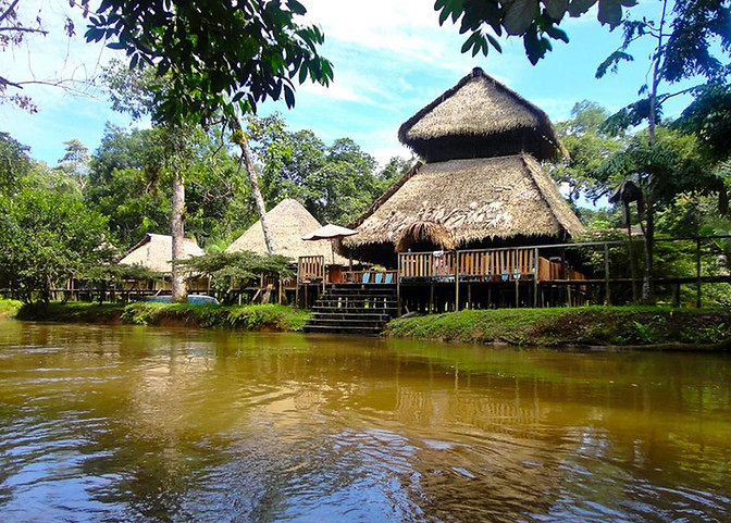 LAGOAGRIO.jpg