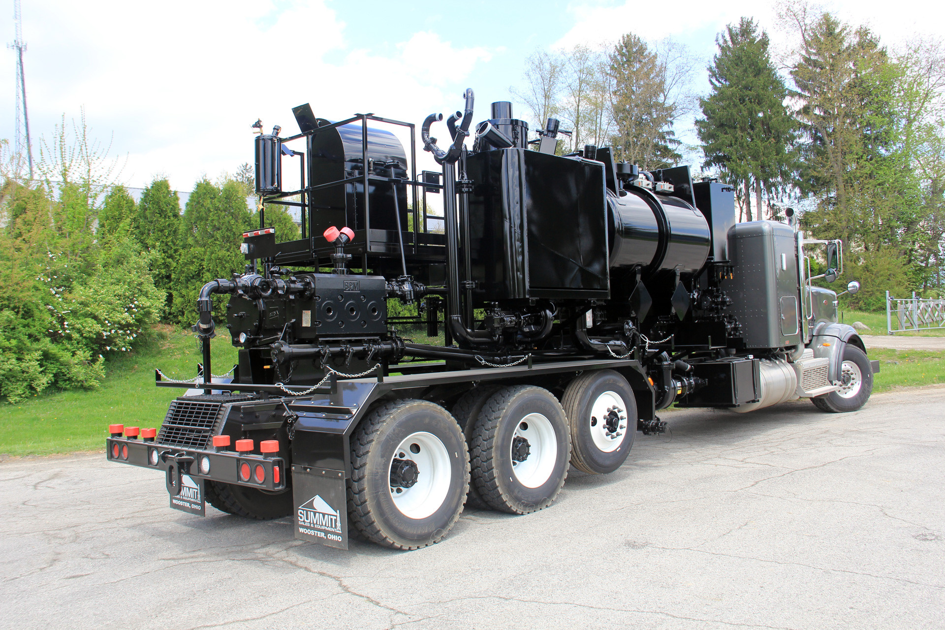 Acid Pump Truck Oil & Gas Fabrication