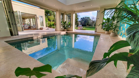 Tropical Swimming Pools
