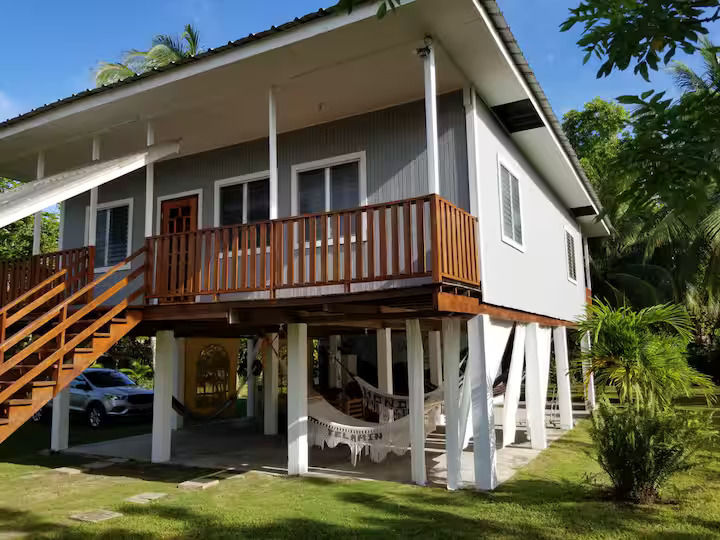 Casa Telamin Exterior 720 x 540