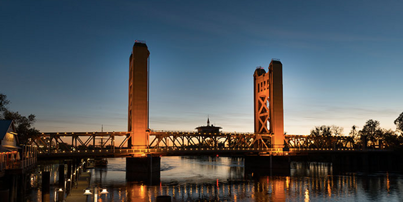 Tower Bridge.png